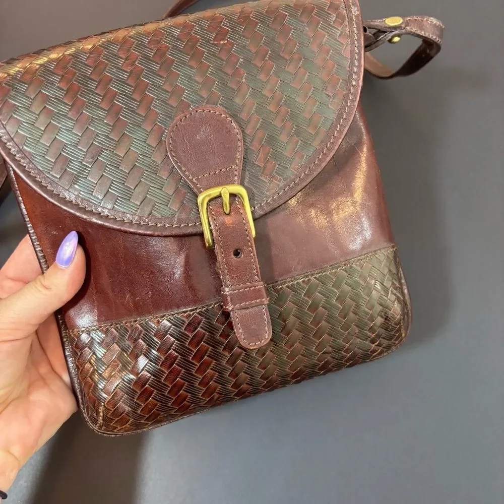 Brahmin woven brown